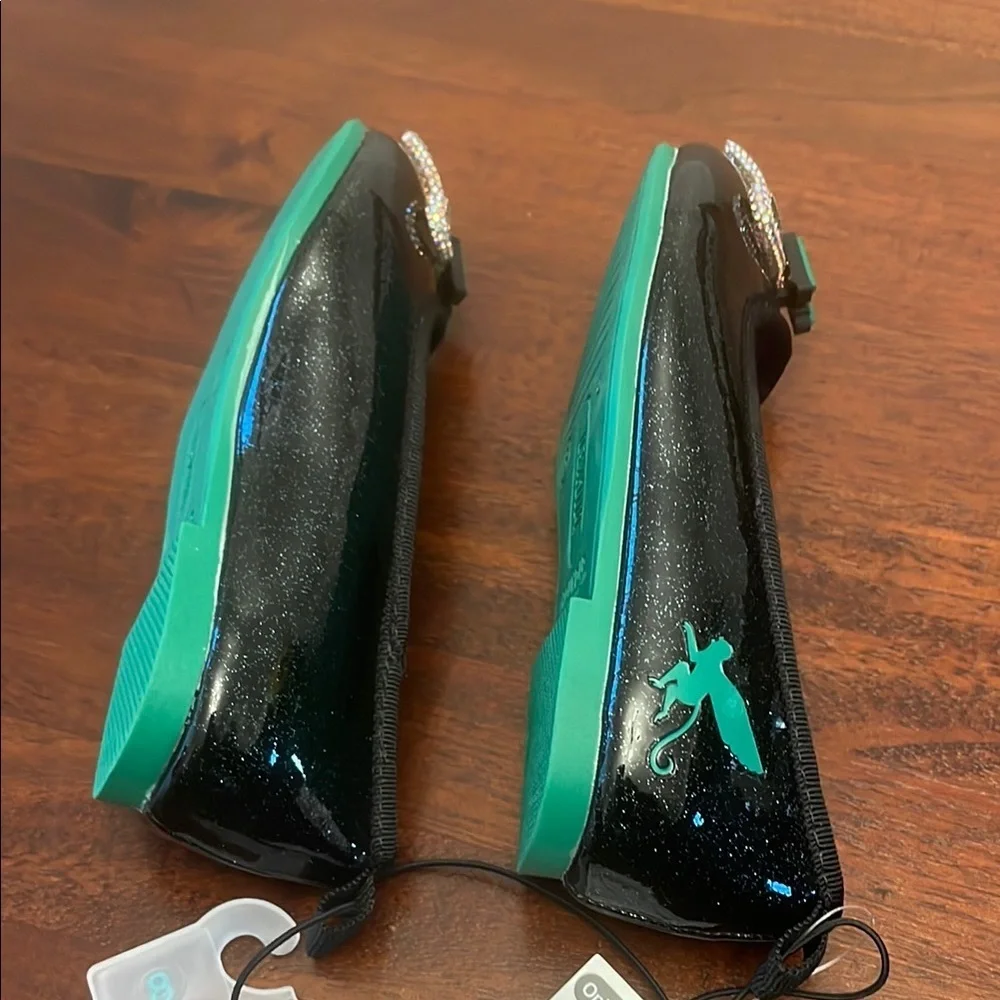 Wicked flats Girls Black and Green Bow Ballet Glitter shoe New size 8